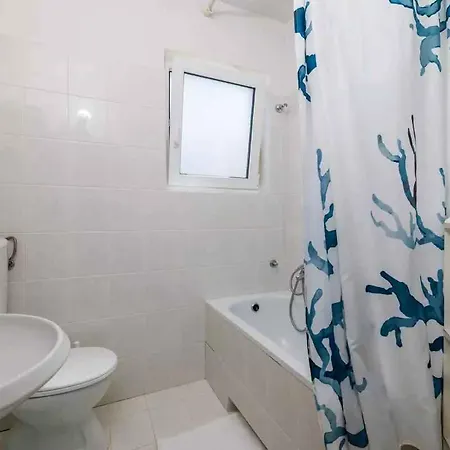 In 15312 * Novi Vinodolski