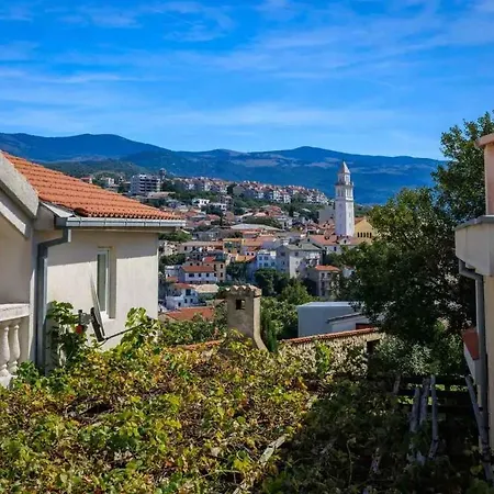 In 15312 Lägenhet Novi Vinodolski